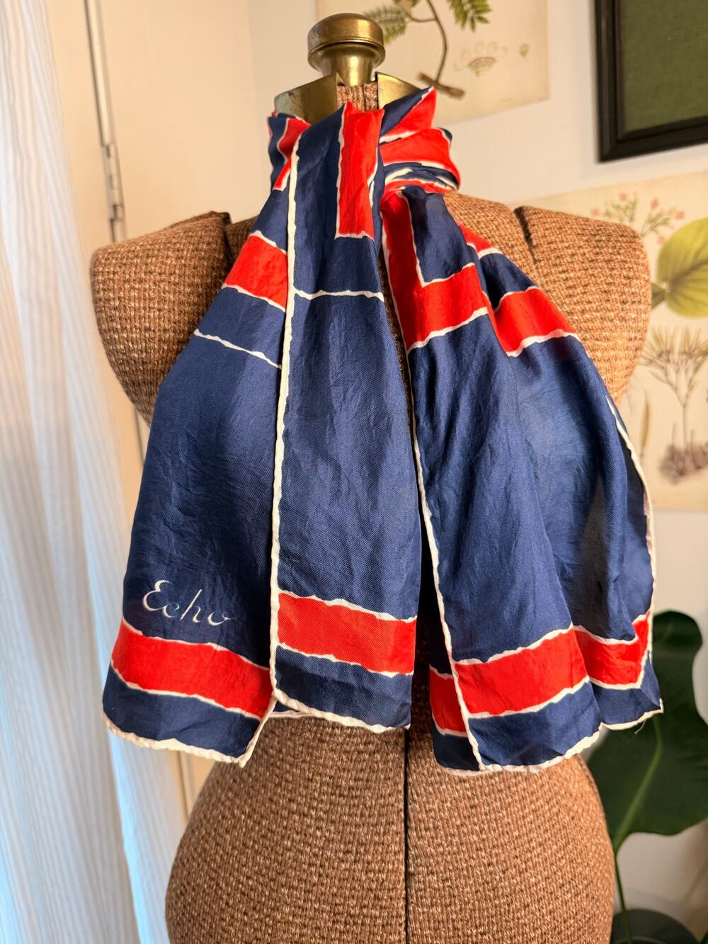 Vintage Echo Women’s Scarf Red Navy Geometric Print Style Neck Scarf